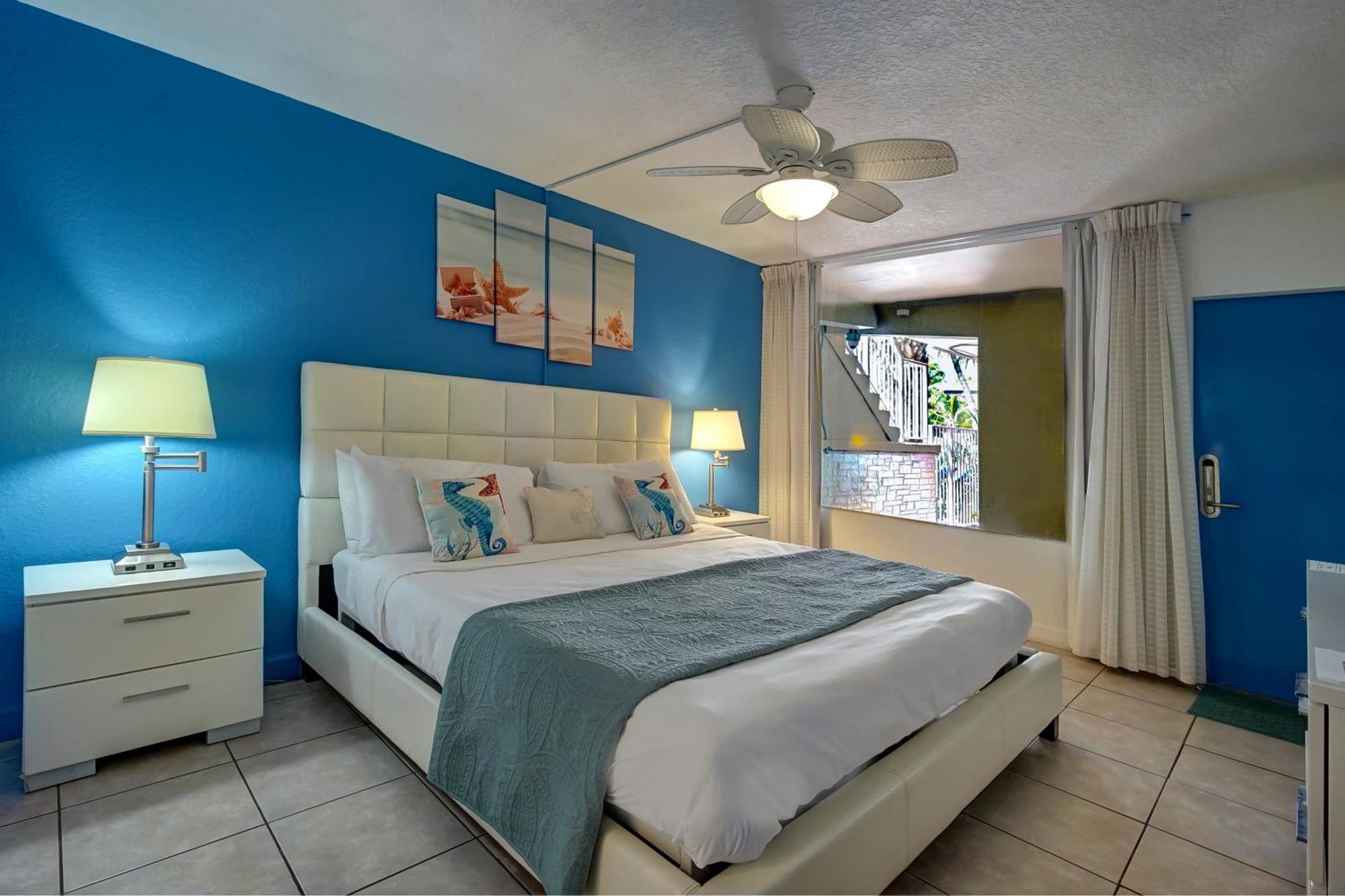 Castle By The Sea Motel Lauderdale-by-the-Sea Extérieur photo