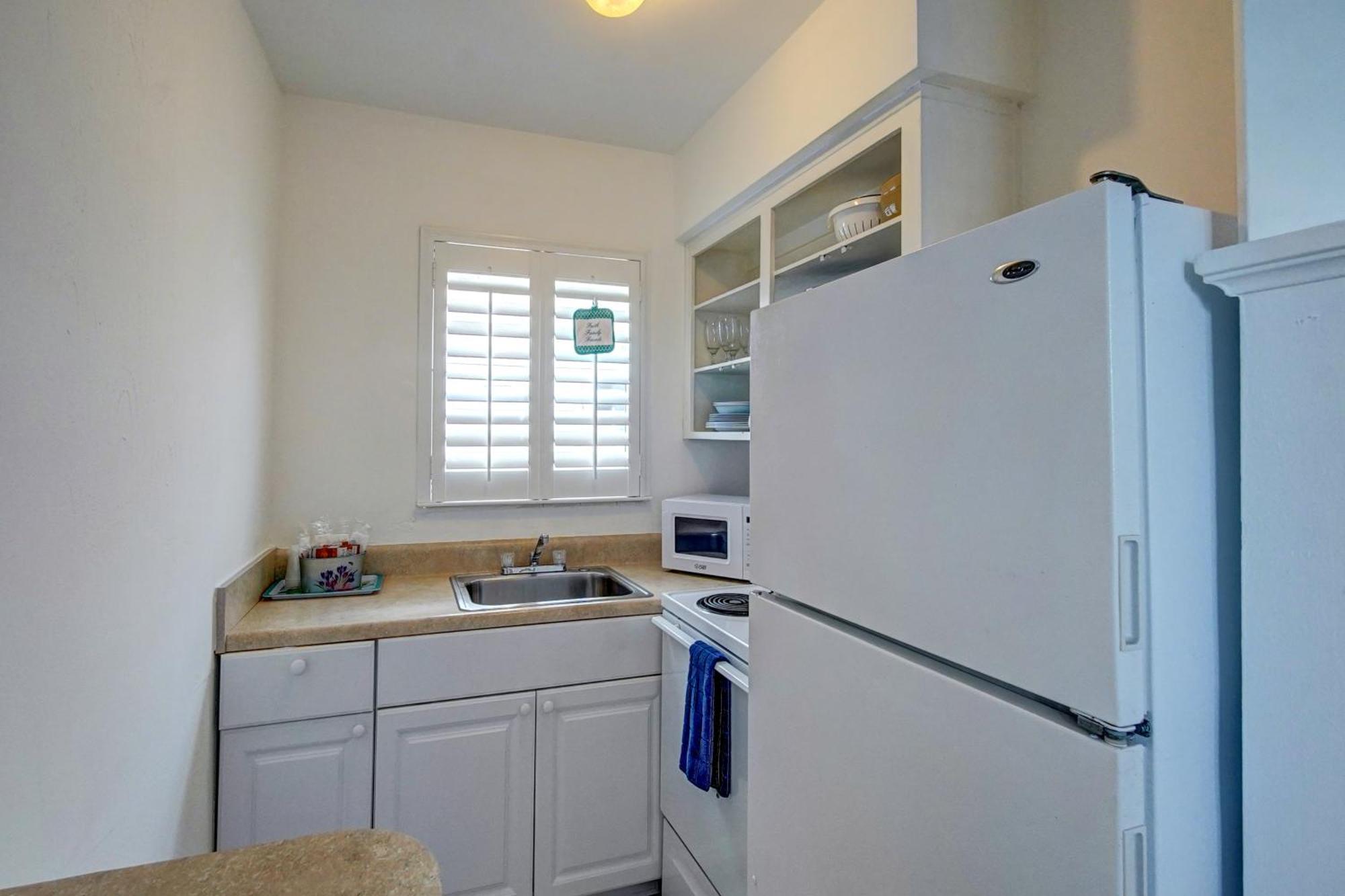Castle By The Sea Motel Lauderdale-by-the-Sea Extérieur photo