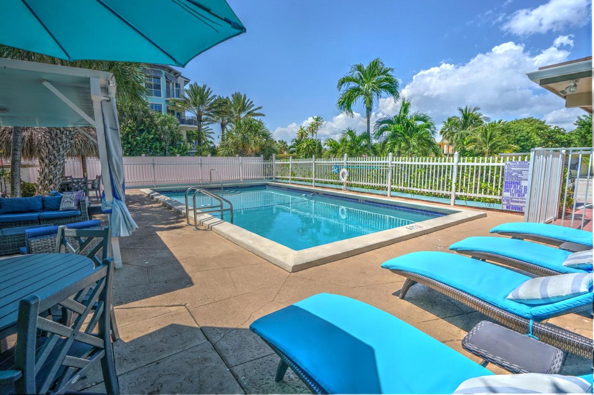 Castle By The Sea Motel Lauderdale-by-the-Sea Extérieur photo