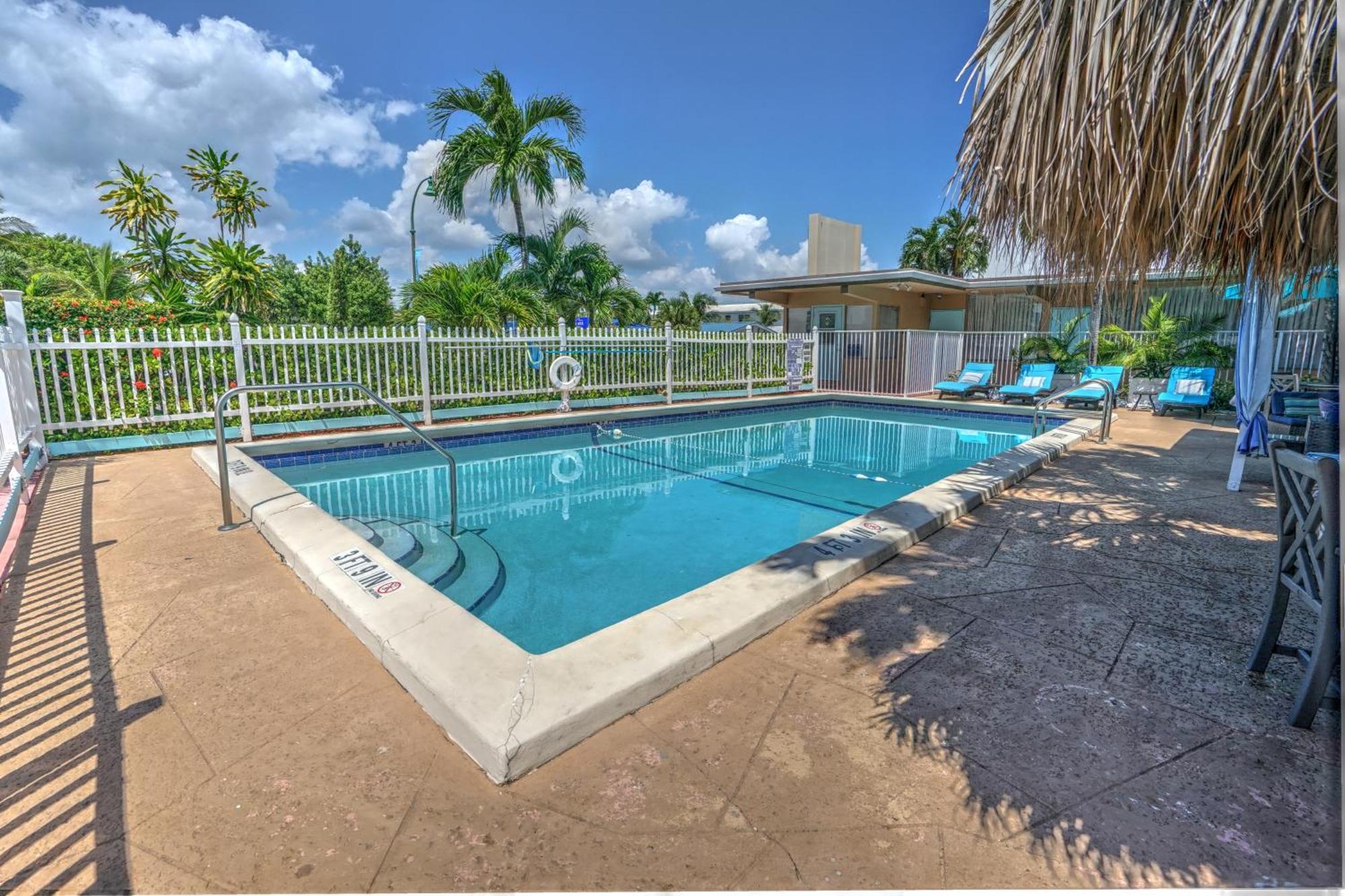 Castle By The Sea Motel Lauderdale-by-the-Sea Extérieur photo