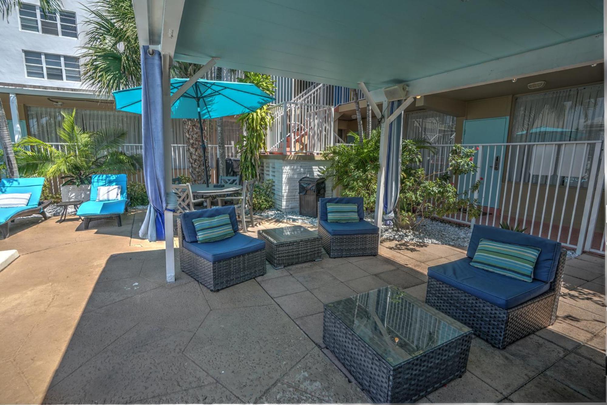 Castle By The Sea Motel Lauderdale-by-the-Sea Extérieur photo
