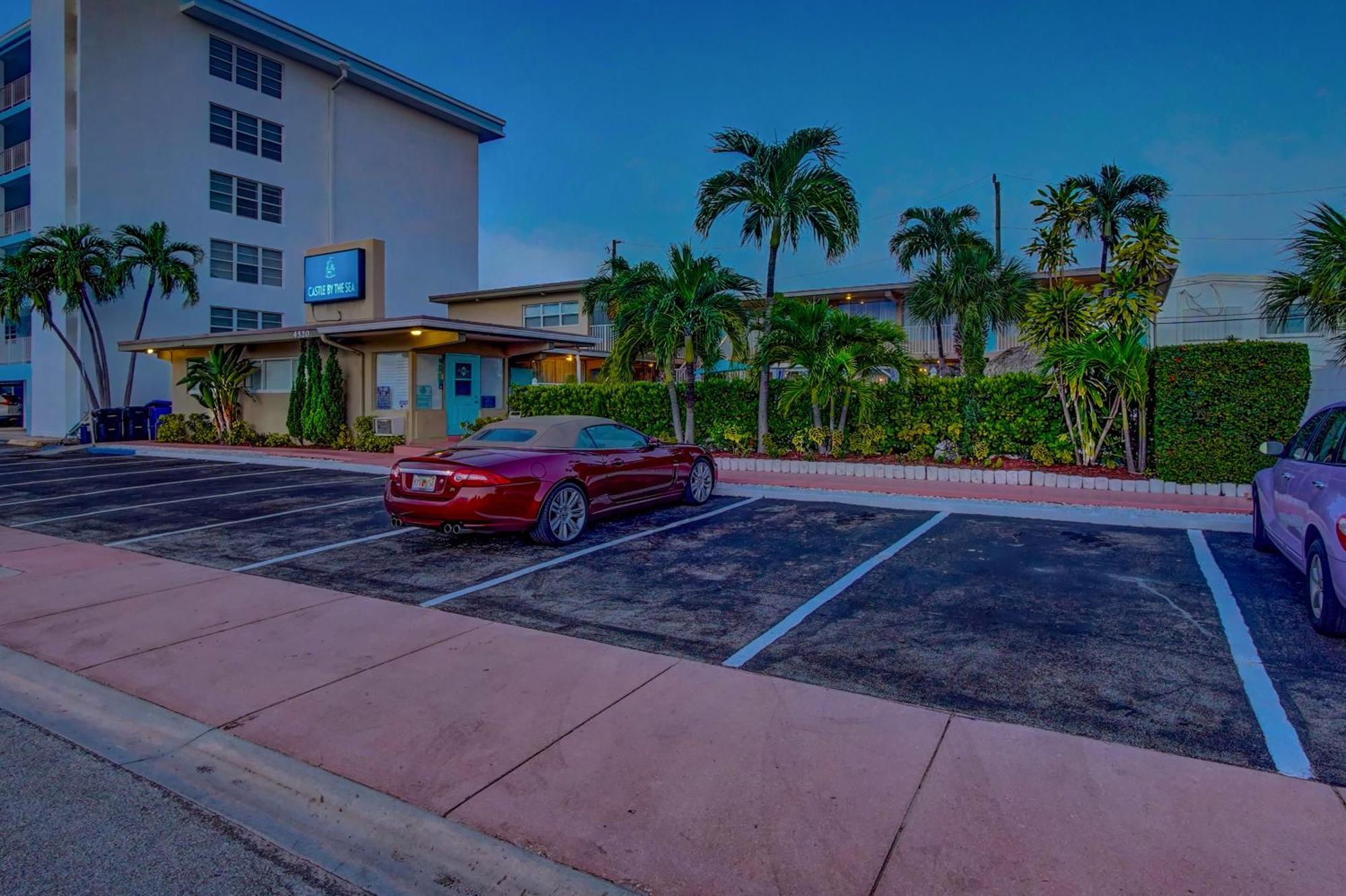 Castle By The Sea Motel Lauderdale-by-the-Sea Extérieur photo