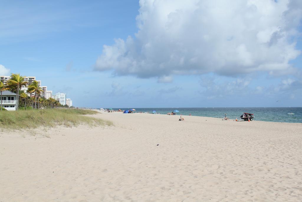 Castle By The Sea Motel Lauderdale-by-the-Sea Extérieur photo