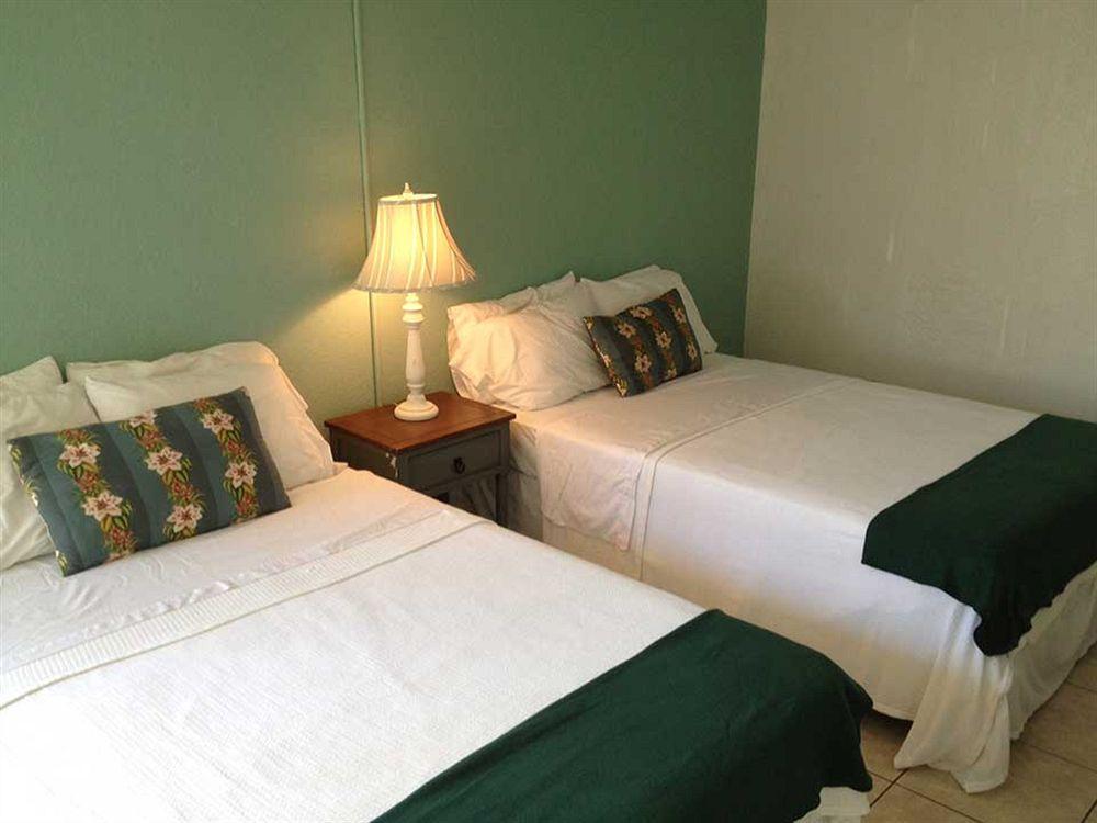 Castle By The Sea Motel Lauderdale-by-the-Sea Extérieur photo