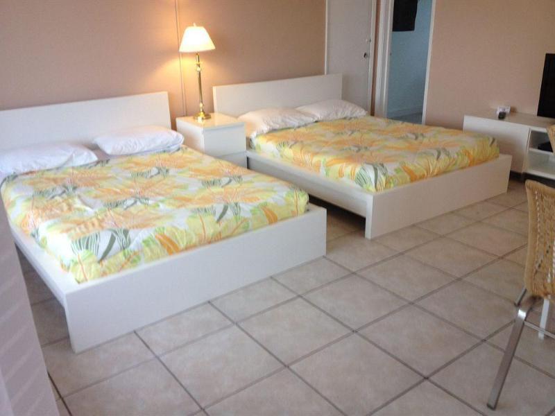 Castle By The Sea Motel Lauderdale-by-the-Sea Extérieur photo