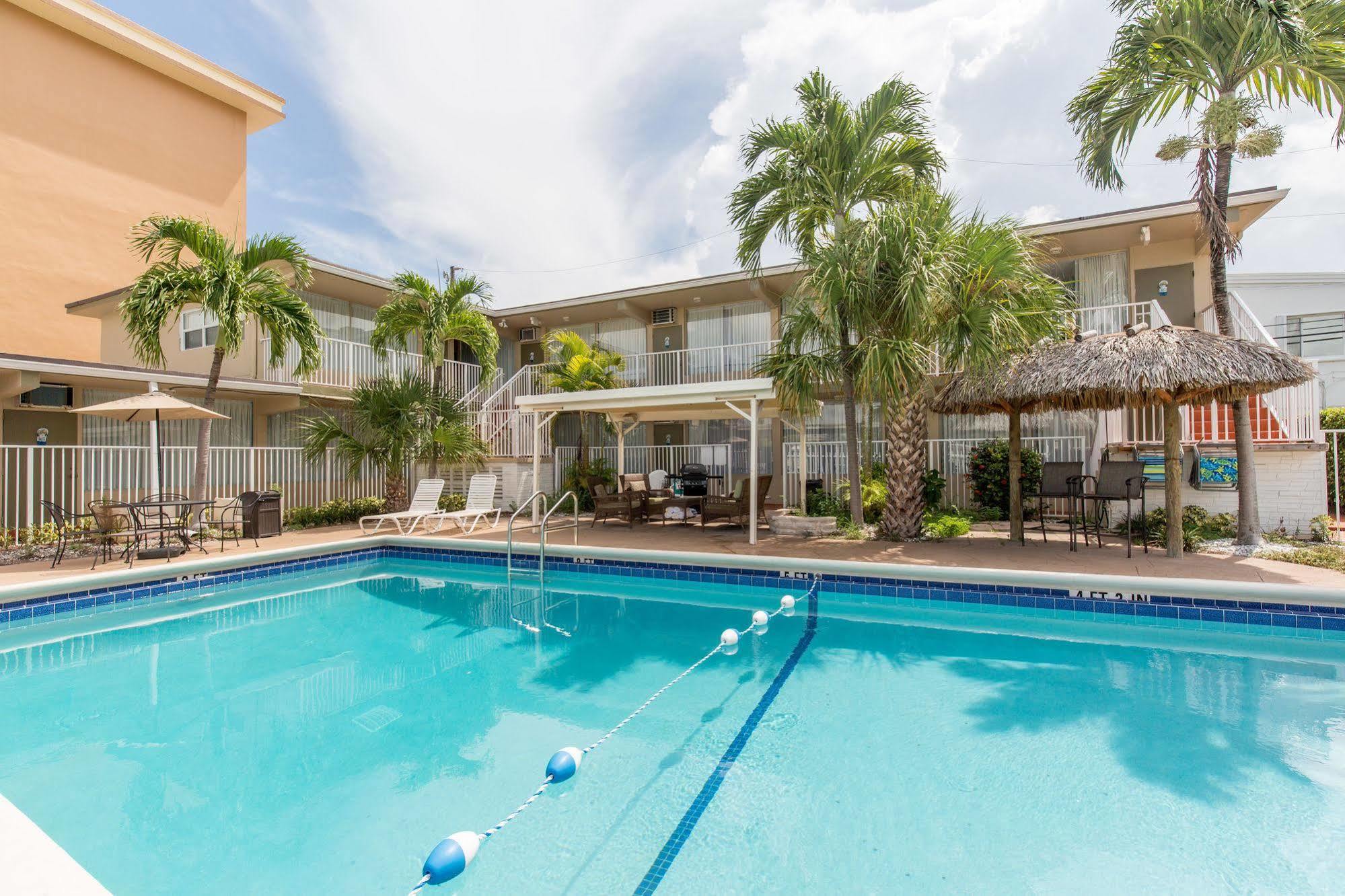 Castle By The Sea Motel Lauderdale-by-the-Sea Extérieur photo