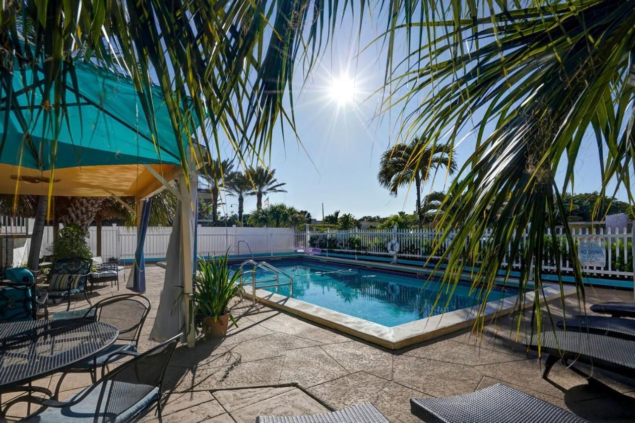 Castle By The Sea Motel Lauderdale-by-the-Sea Extérieur photo